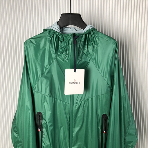 モンクレール アウタースーパーコピー Moncler Plethodon uvカット フード付きコート風ジャケット
