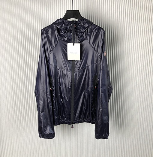 モンクレール アウタースーパーコピー Moncler Plethodon uvカット フード付きコート風ジャケット