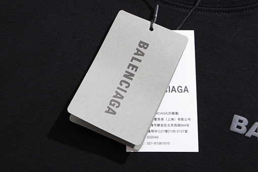 バレンシアガ 長袖 Tシャツ スーパーコピー BALENCIAGAプリント長袖Tシャツ、男女兼用