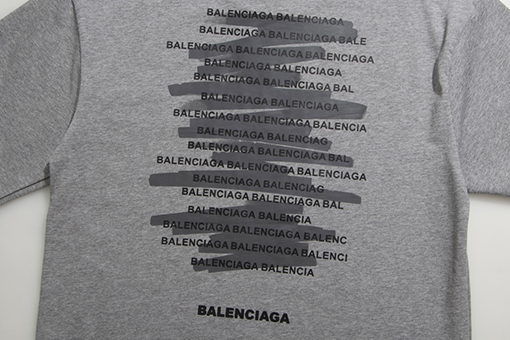 バレンシアガ 長袖 Tシャツ スーパーコピー BALENCIAGAプリント長袖Tシャツ、男女兼用