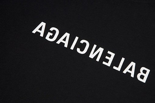 バレンシアガ 短袖Tシャツ コピー BALENCIAGA逆さまのロゴがプリント 黑、緑、白、