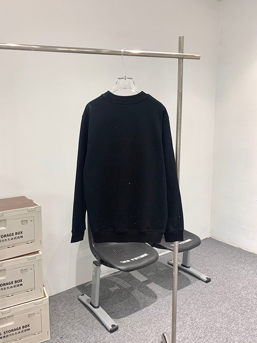 バレンシアガスウェットTシャツ ダイヤモンドストーンジップアップ スウェットTシャツ シンプルながらスタイリッシュなデザイン