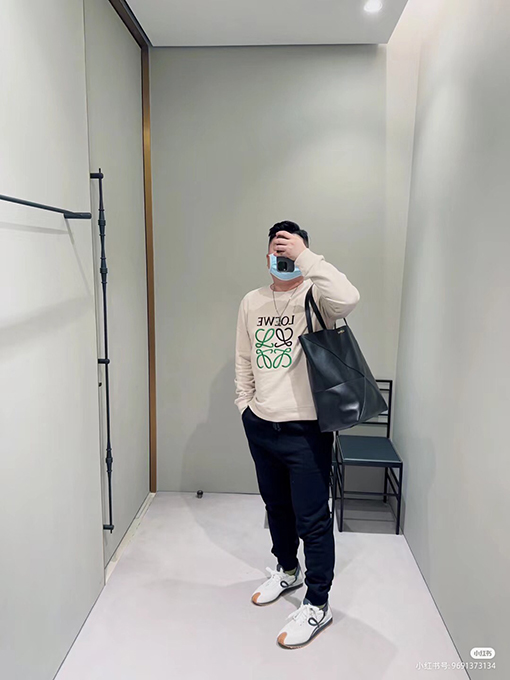 ロエベ スウェットTシャツスーパーコピー LOEWE レターロゴ刺繍 ゆったりしたシルエット