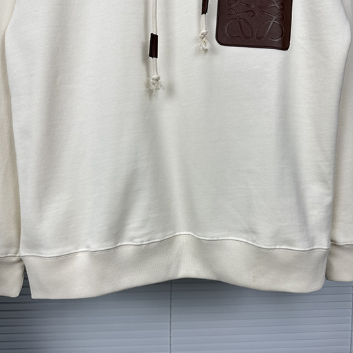 ロエベ パーカー スーパーコピー LOEWE 刺繍パッチポケットカップルフーディー