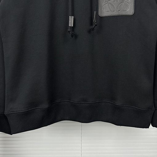 ロエベ パーカー スーパーコピー LOEWE 刺繍パッチポケットカップルフーディー