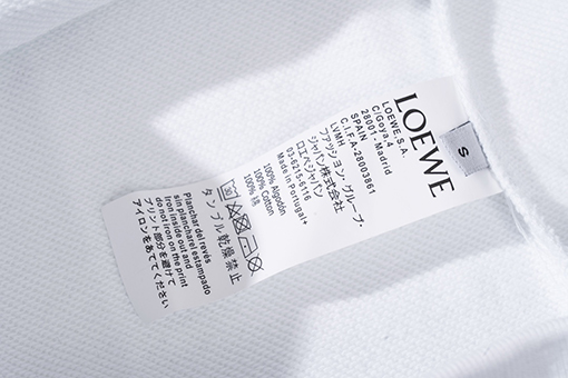 ロエベ スウェットTシャツ    LOEWE コピー   刺繍グラフィティテクスチャーの文字ロゴラウンドネックスウェットシャツ