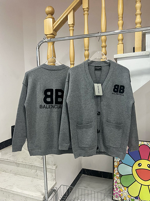 バレンシアガ カーディガンスーパーコピー BALENCIAGA ダブルBロゴ刺繍編みカーディガン 最大約900gの高充実度