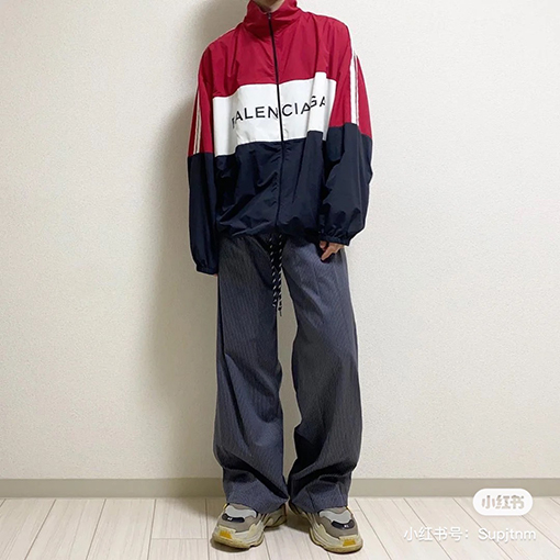 バレンシアガ アウター コピー   ロゴ刺繍とカラーブロックのビックリーフ アウター