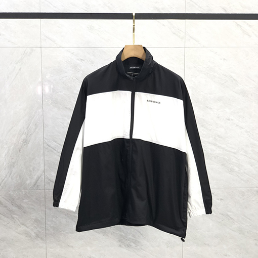 バレンシアガ アウター BALENCIAGA コピー トレンディなロゴプリントとコントラストスリーブアウター
