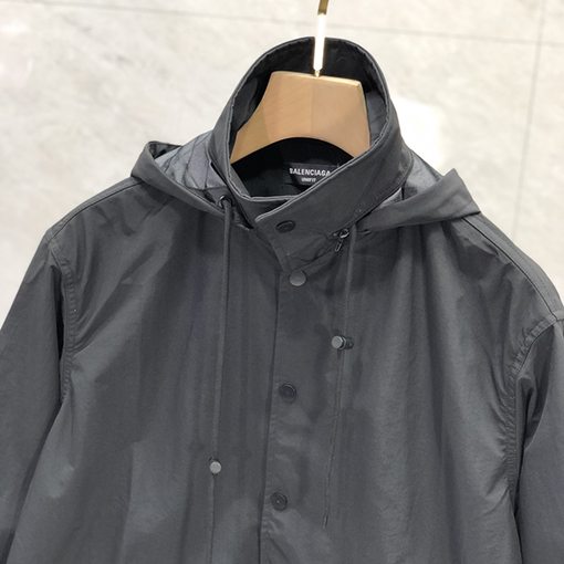 バレンシアガ  ジャケット アウター  BALENCIAGA   バックにロゴプリントのシングルボタンジャケット