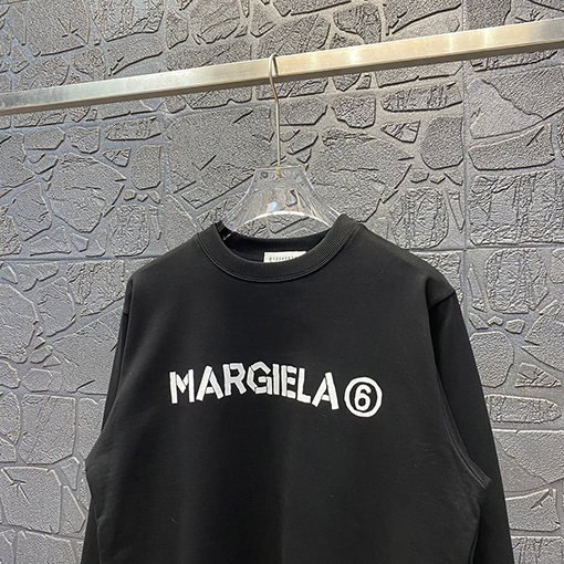 マルタンマルジェラ スウェットTシャツ スーパーコピー Maison Margielaプリント MM6のユニセックスなシンプルな高級感