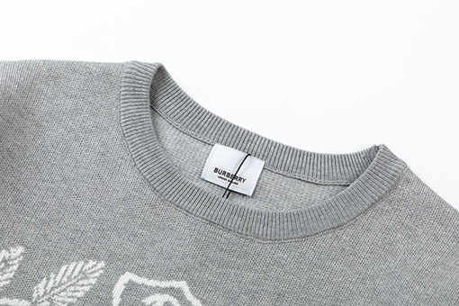 バーバリー セータースーパーコピー BURBERRYクラシックな麦刺繍のラウンドネックセーター