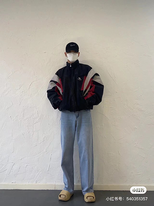 バレンシアガ ジャケット スーパーコピー BALENCIAGA カラーブロック立ち襟デニムジャケット - スタイルと快適さの融合