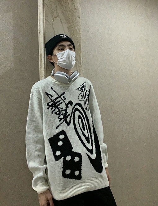 ナイキ X ステューシースーパーコピー 蚊香漩渦ロゴとサイコロ模様のセーター
