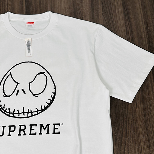 シュプリーム 半袖Tシャツ SUPREME  スーパーコピー   スカルスマイルフェイスプリントTシャツ