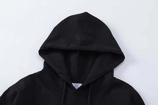 ヴェトモン パーカーコピー VETEMENTS PARIS 限定裏起毛 ルーズフィット プリント フーディー