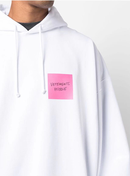 ヴェトモン パーカーコピー VETEMENTS HOODIE ロゴプリント　プリント フーディー