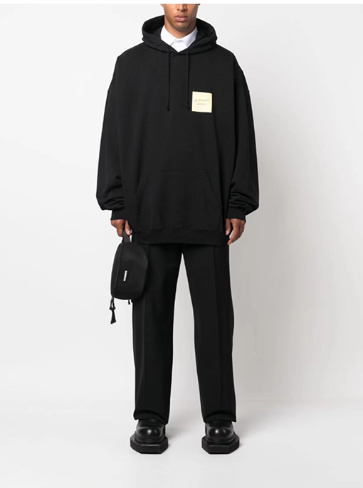 ヴェトモン パーカーコピー VETEMENTS HOODIE ロゴプリント　プリント フーディー