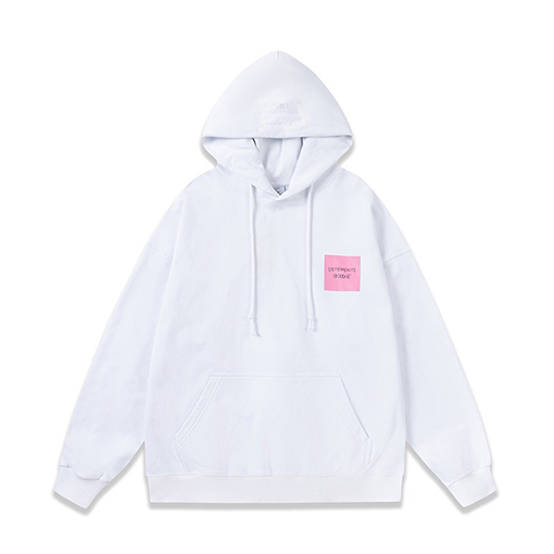 ヴェトモン パーカーコピー VETEMENTS HOODIE ロゴプリント　プリント フーディー