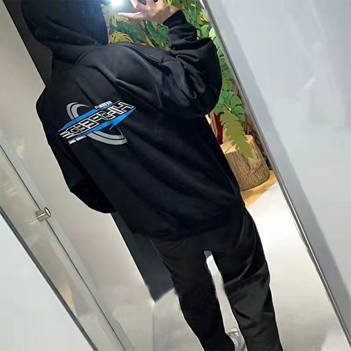 ヴェトモン パーカーVETEMENTS スーパーコピー fashion inc. プリント入り 裏起毛