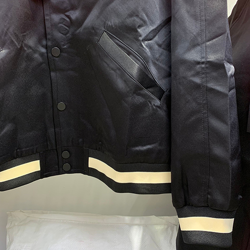 フィアオブゴッド ジャケット   FEAR OF GOD FOG 第五シーズン バッジデザイン