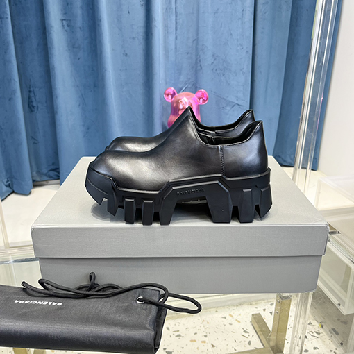 バレンシアガ ブーツ コピー balenciaga bulldozer シューズ