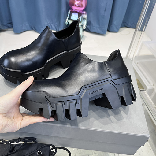 バレンシアガ ブーツ コピー balenciaga bulldozer シューズ