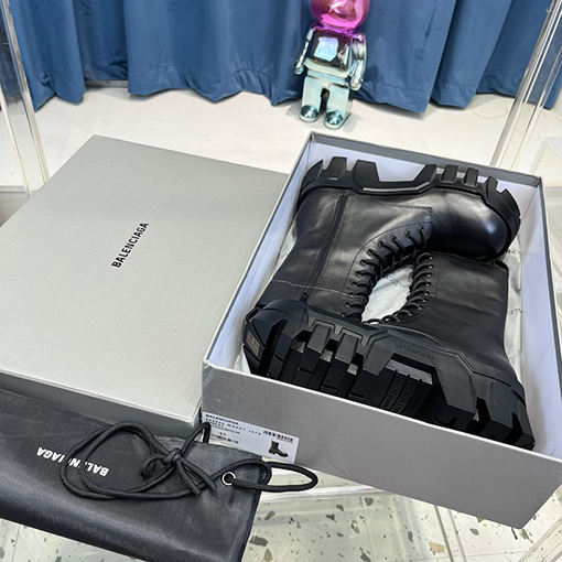 バレンシアガ ブーツ スーパーコピー balenciaga bulldozer シューズ