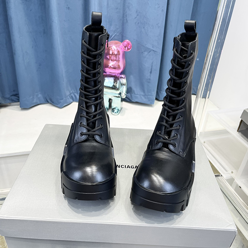 バレンシアガ ブーツ スーパーコピー balenciaga bulldozer シューズ