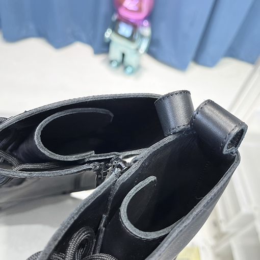 バレンシアガ ブーツ スーパーコピー balenciaga bulldozer シューズ