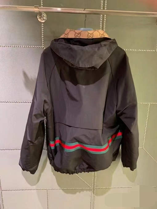 グッチ ジャケットスーパーコピー GUCCI ダブルGウェーブテープの両面着用可能なフードジャケット