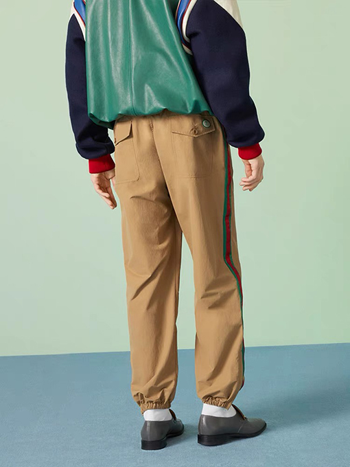 グッチ パンツ コピー GUCCI レッドグリーンのスパンディング織りテープ入り軽量マットナイロンランニングパンツ