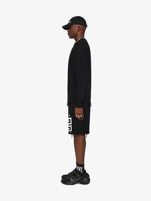 ジバンシイ セータースーパーコピー GIVENCHY カジュアルな大文字の4Gと五角星デザインの刺繍入り長袖ウールセーター