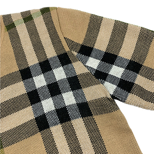 バーバリー セーター  スーパーコピー BURBERRY チェック柄ウールセーター コットン、シルクの高級素材のデザイン
