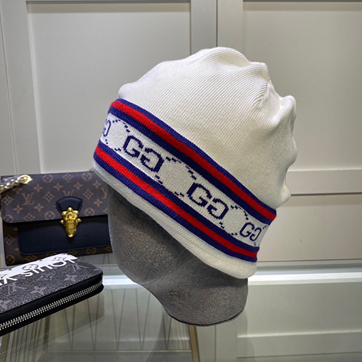 グッチ ニット帽子スーパーコピー GUCCI 保温性とシンプルなエレガンス