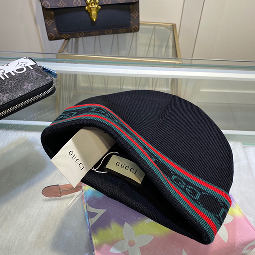 グッチ ニット帽子スーパーコピー GUCCI 保温性とシンプルなエレガンス
