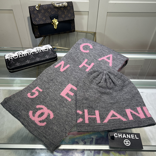 シャネル マフラー CHANELスーパーコピー クラシックなセット帽子 ,帽子＋マフラー一流の肌触り！ぽかぽかで超快適