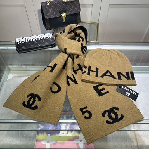 シャネル マフラー CHANELスーパーコピー クラシックなセット帽子 ,帽子＋マフラー一流の肌触り！ぽかぽかで超快適