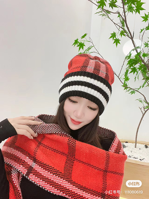 バーバリー セット帽子スーパーコピー  BURBERRY クラシックなセット帽子