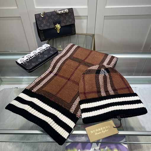 バーバリー セット帽子スーパーコピー  BURBERRY クラシックなセット帽子
