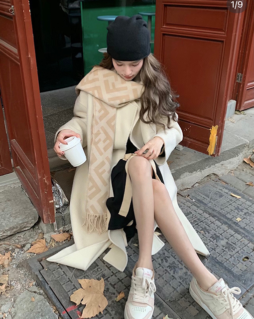 フェンディマフラースーパーコピー  FENDI