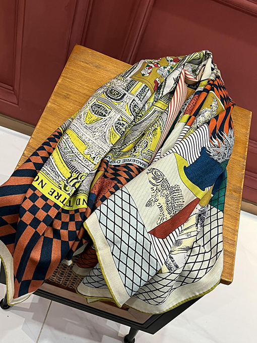 エルメス スカーフコピー  HERMES ジュンマリープリズムカシミアスカーフ