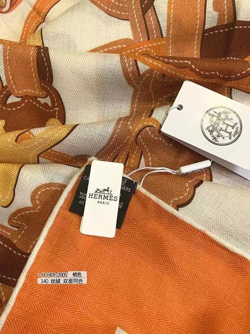 エルメス スカーフ HERMESスーパーコピー 両面同色スカーフ、140本の糸で作られた最高品質のクラフトマンシップ - 超お買い得品