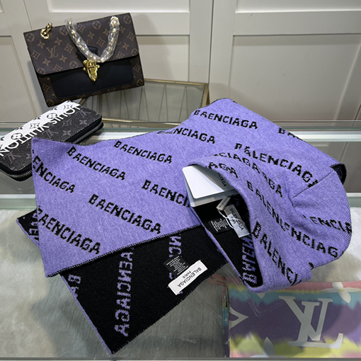 バレンシアガ　マフラースーパーコピー　　BALENCIAGAロゴプリント　帽子＋マフラーのセット