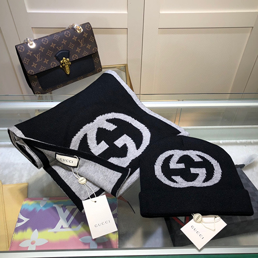 グッチ マフラースーパーコピー GUCCI ウールとカシミアのセットシリーズ 帽子＋マフラーのセット
