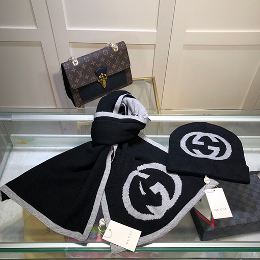 グッチ マフラースーパーコピー GUCCI ウールとカシミアのセットシリーズ 帽子＋マフラーのセット