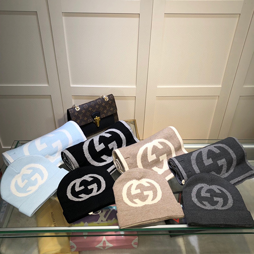 グッチ マフラースーパーコピー GUCCI ウールとカシミアのセットシリーズ 帽子＋マフラーのセット