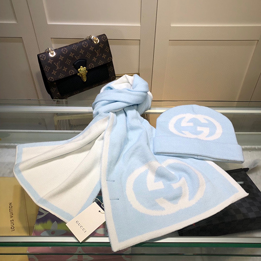 グッチ マフラースーパーコピー GUCCI ウールとカシミアのセットシリーズ 帽子＋マフラーのセット