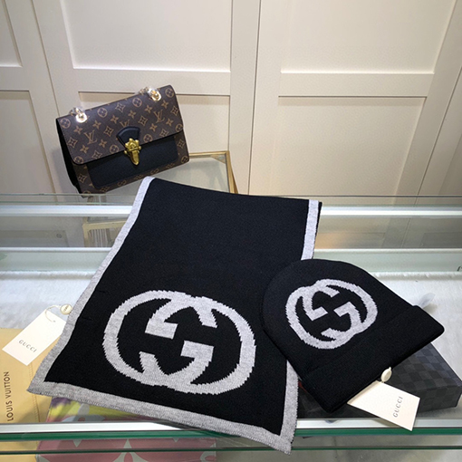 グッチ マフラースーパーコピー GUCCI ウールとカシミアのセットシリーズ 帽子＋マフラーのセット