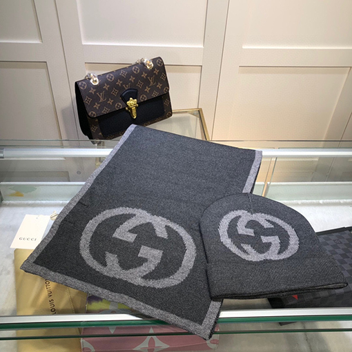 グッチ マフラースーパーコピー GUCCI ウールとカシミアのセットシリーズ 帽子＋マフラーのセット
